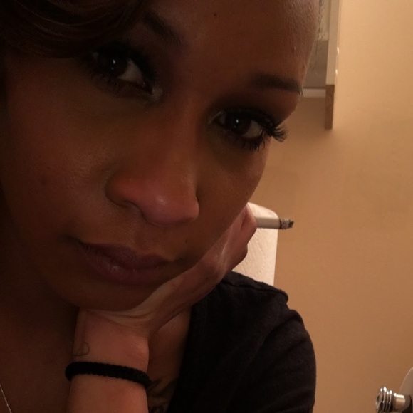 Meet your Posher, Taneesha - Picture 1 of 1